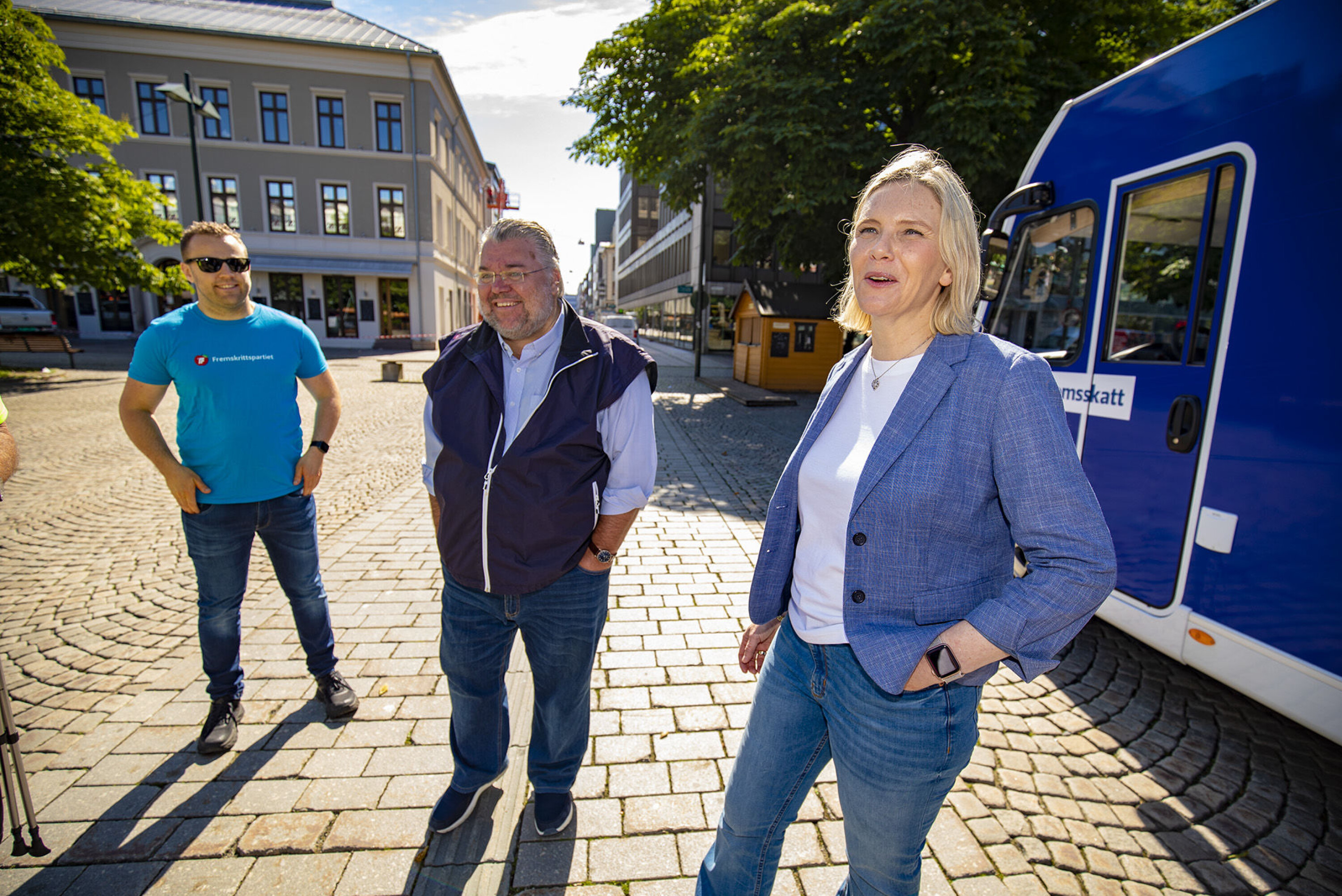 VIL GI STRAFFER SOM SVIR: - Vi må slå hardt ned på ungdomskriminalitet, sier Sylvi Listhaug, her med partikollegaene Lavrans Kierulf og Morten Wold.