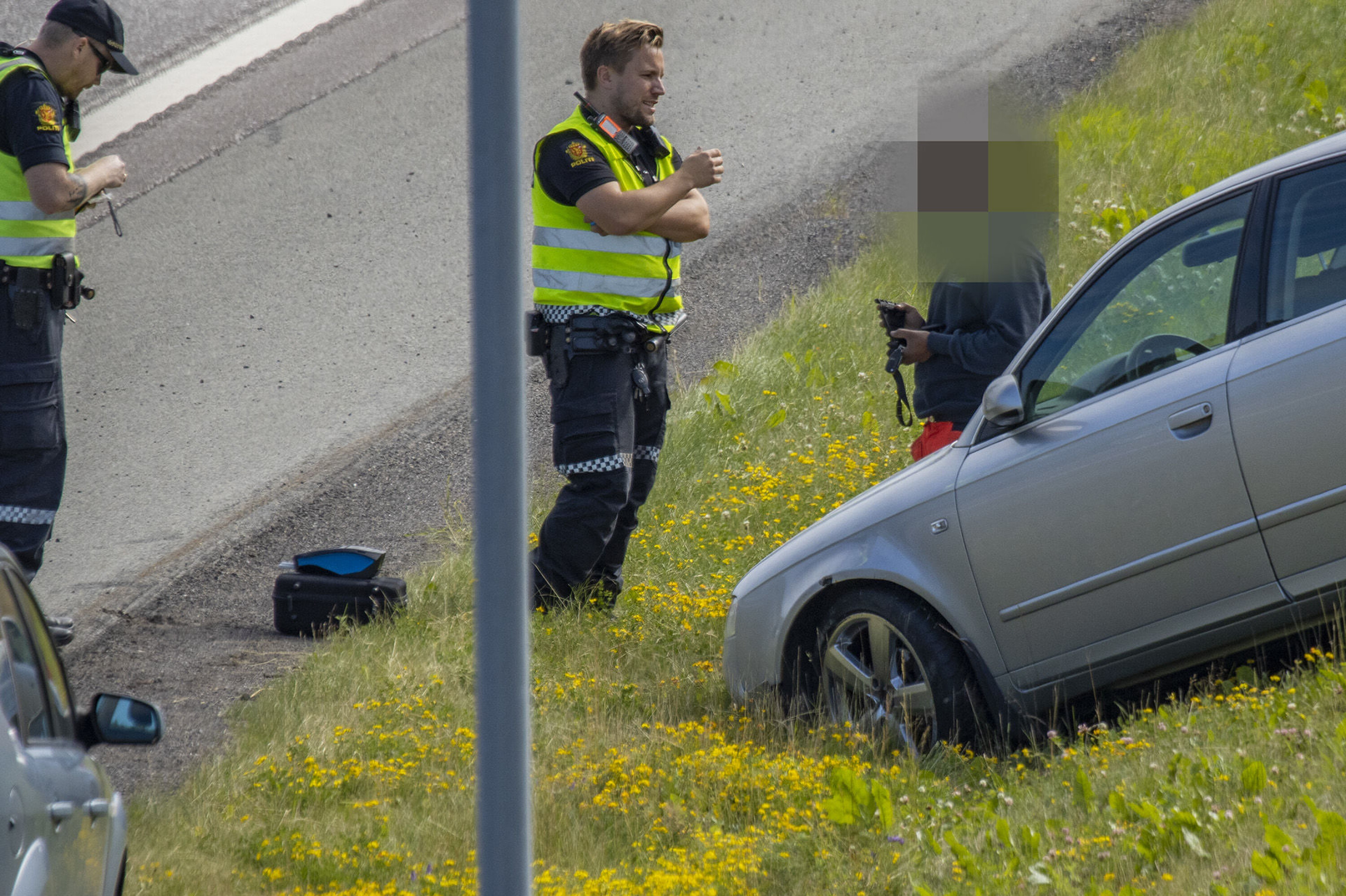 Punkterte på E18 - havnet i grøfta
