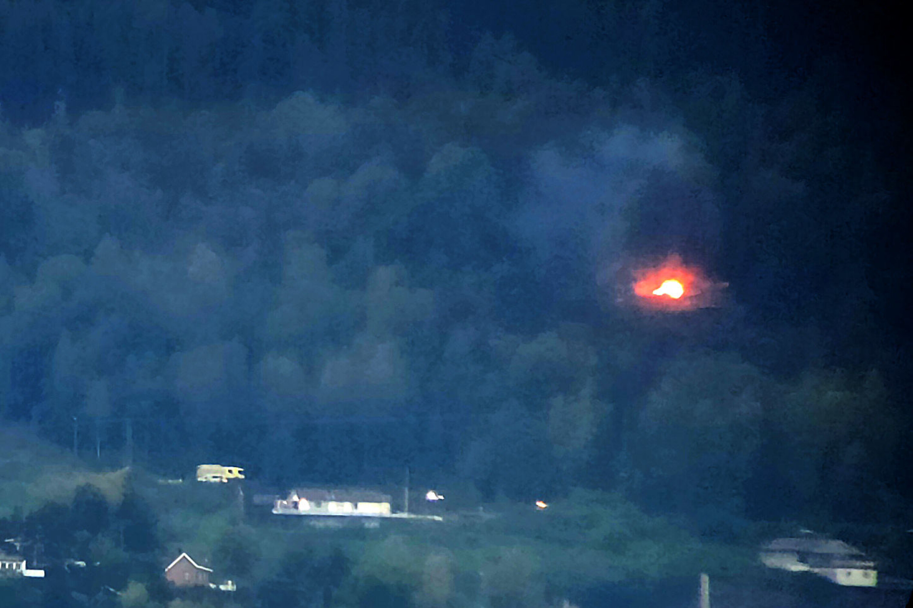 Flere skogbranner og hyttebrann etter lynnedslag