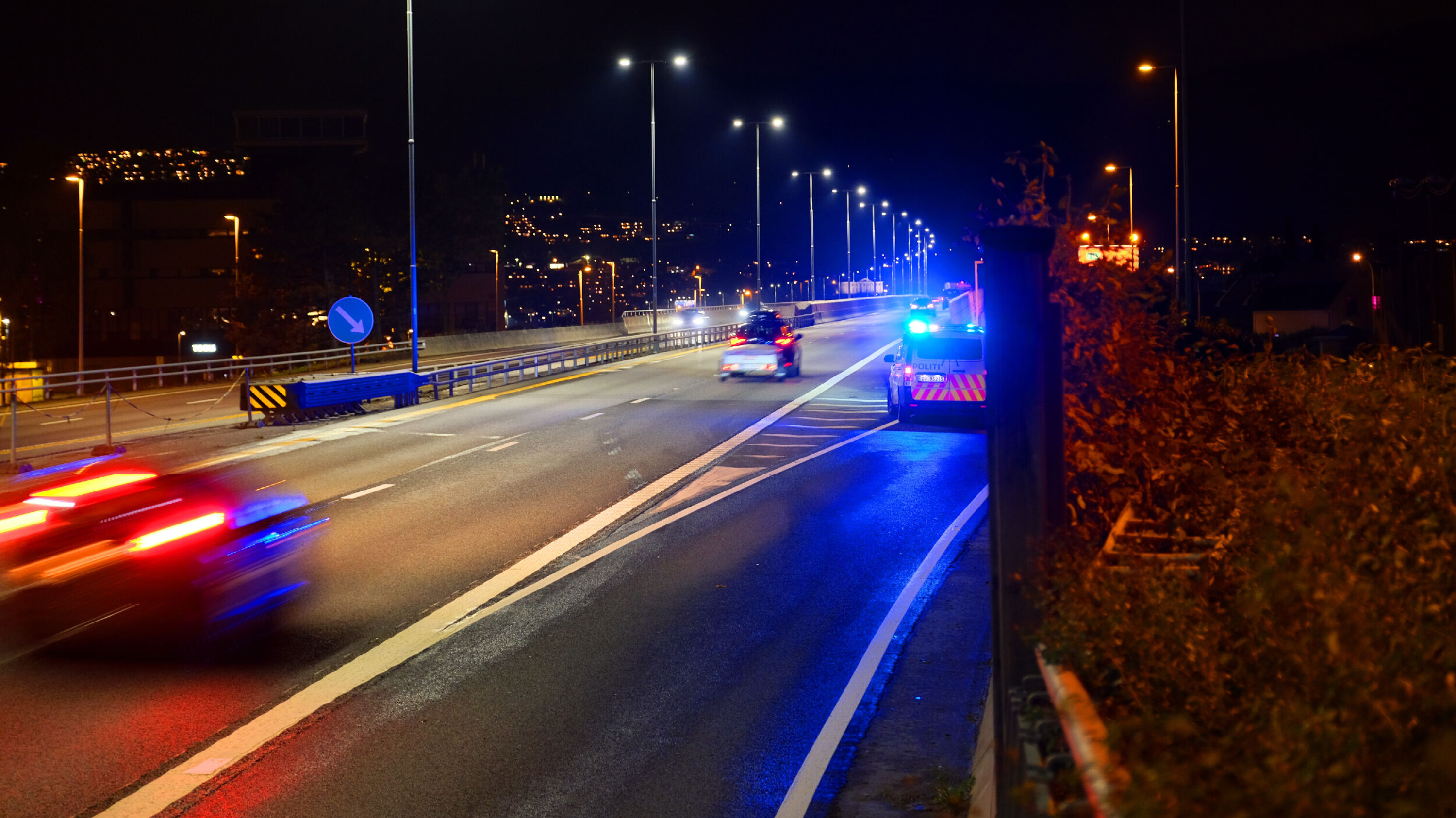 E18: Flere biler skadet etter ny episode med steinkasting