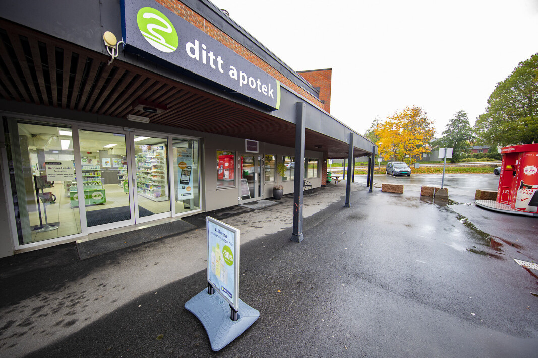 <span class=" italic" data-lab-italic_desktop="italic"><span class=" font-weight-bold" data-lab-font_weight_desktop="font-weight-bold">NY LEIETAGER, KJENT LOKALE: </span>Torsdag forrige uke åpnet det nye apoteket dørene.</span> <span class=" italic" data-lab-italic_desktop="italic"><span class=" font-weight-bold" data-lab-font_weight_desktop="font-weight-bold">NY LEIETAGER, KJENT LOKALE: </span>Torsdag forrige uke åpnet det nye apoteket dørene.</span>