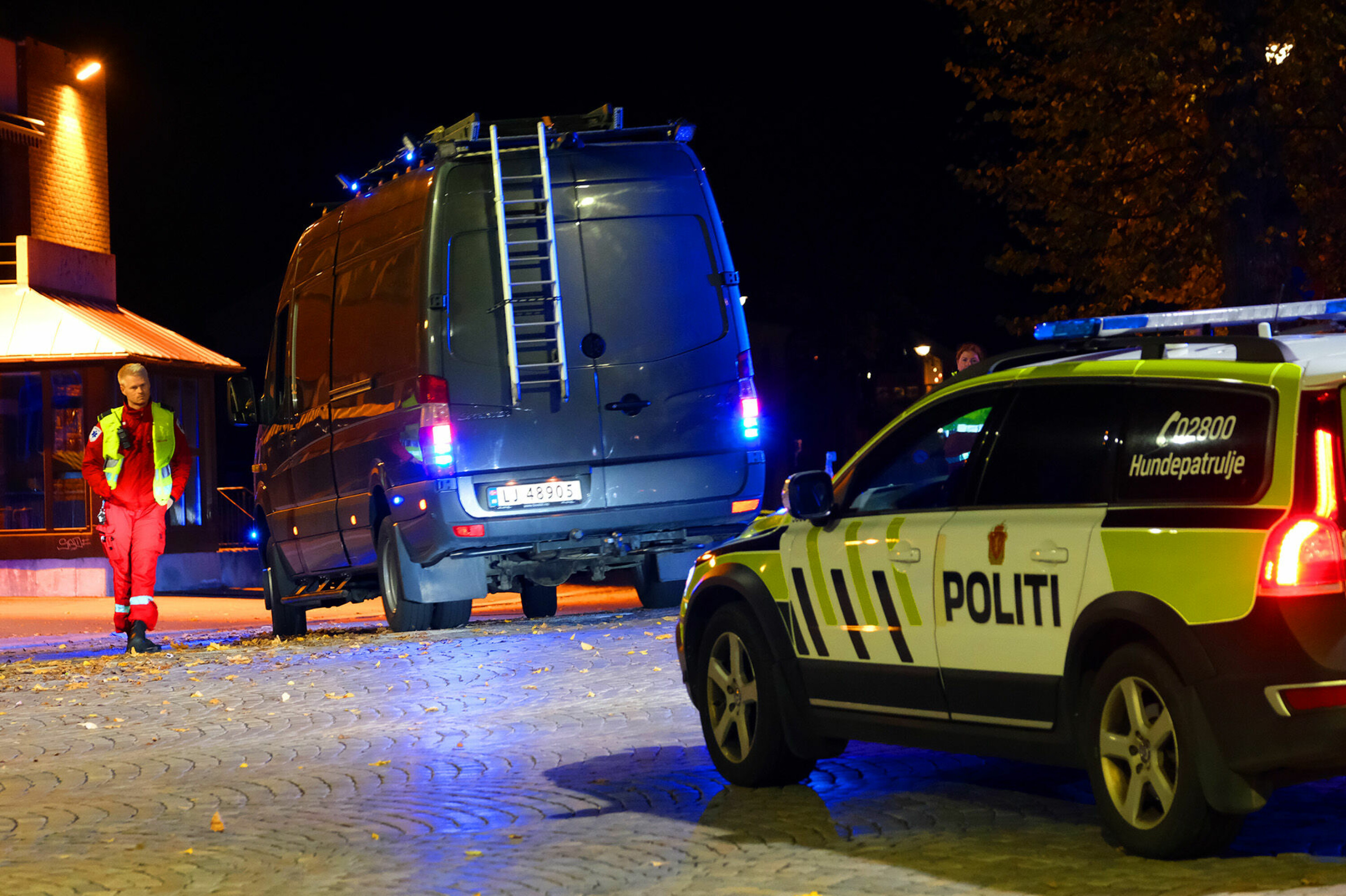 BOMBEGRUPPA: Spesialressurser fra Oslo ble sendt stedet for å bistå.