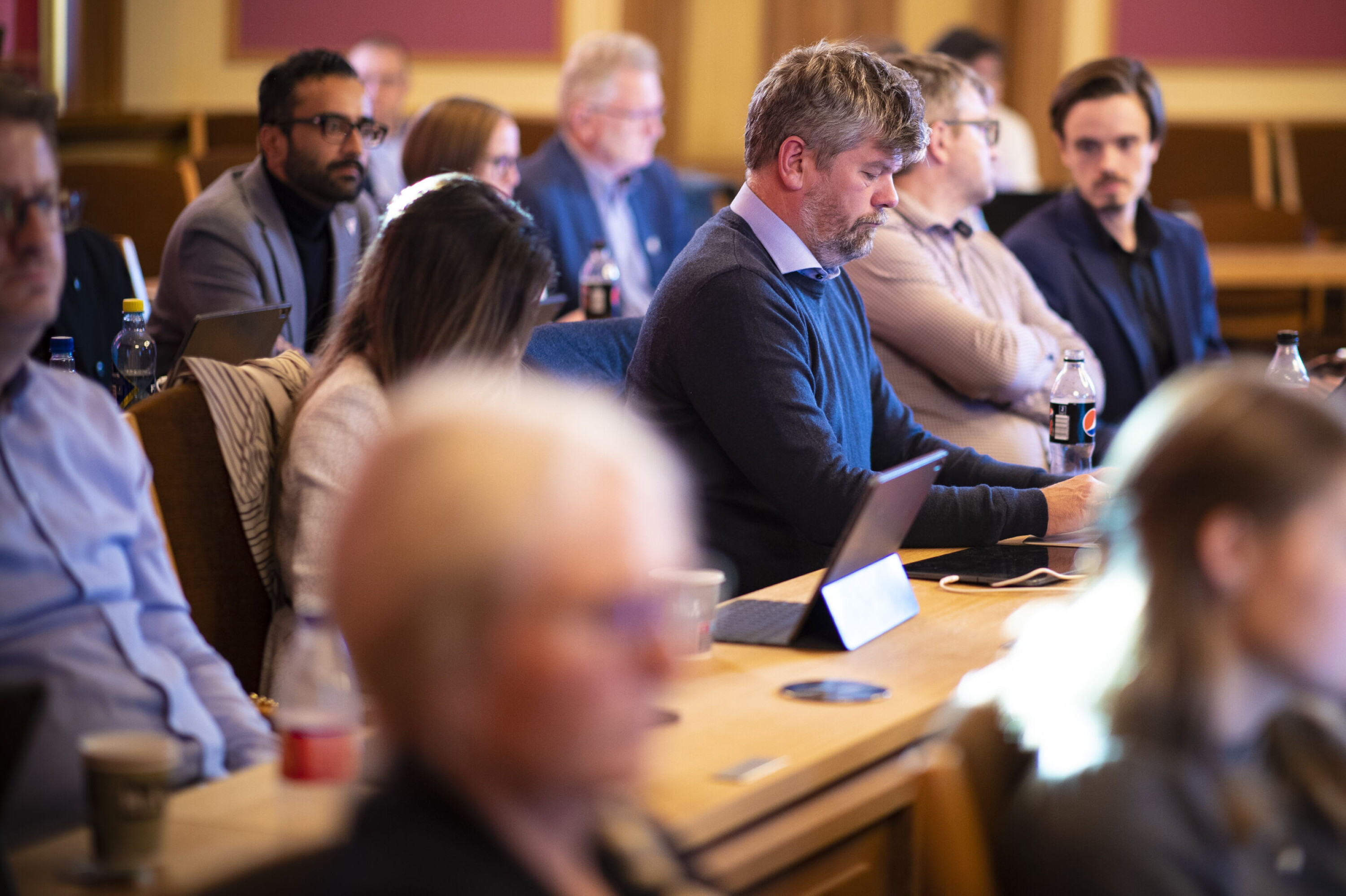 NYBAKT SOSIALDEMOKRAT: Ståle Sørensen har tilsynelatende funnet seg til rette på Ap-benken i kommunestyret.