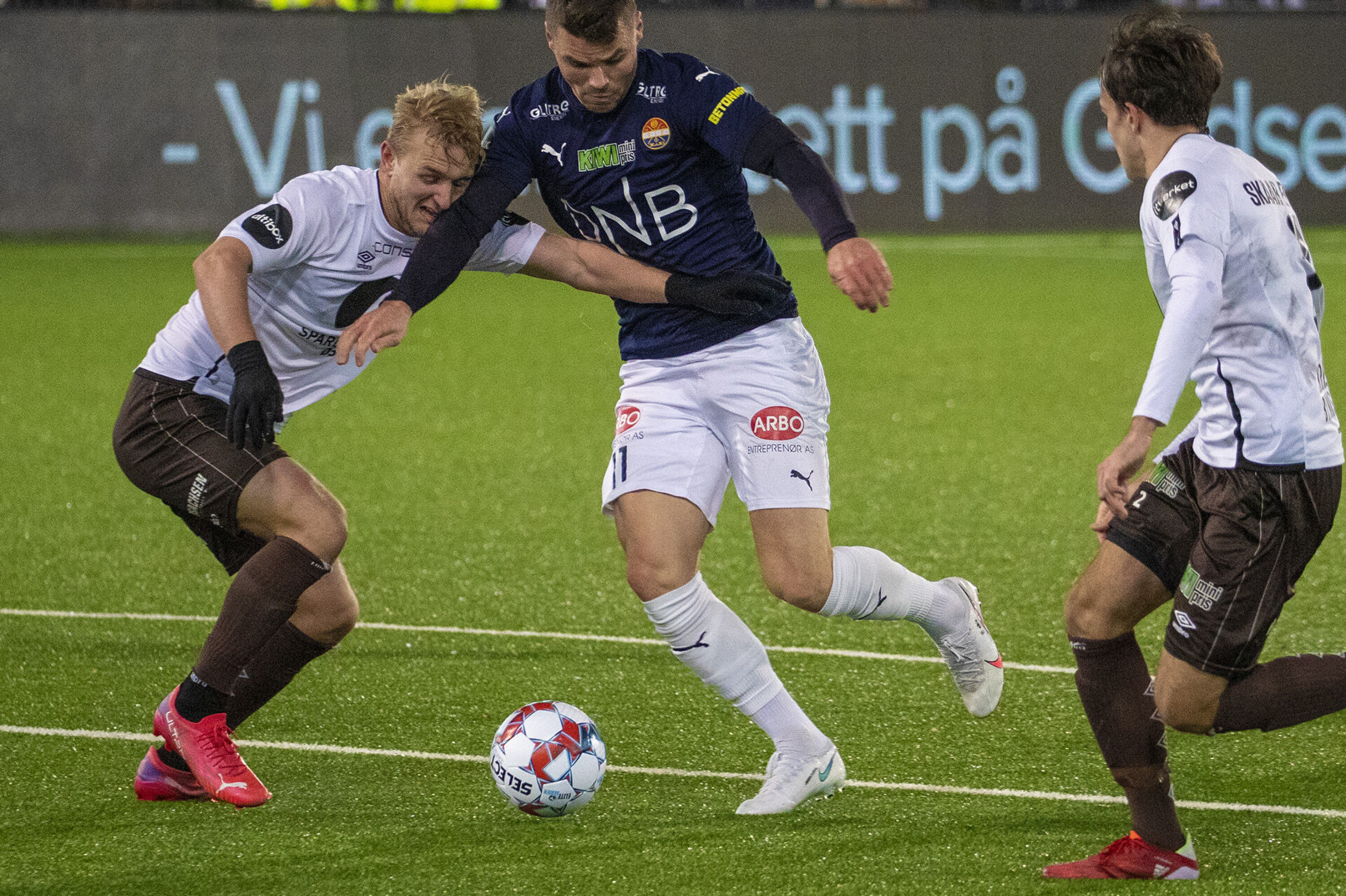 REDUSERTE: Kristoffer Tokstad satte 2-1-målet.
