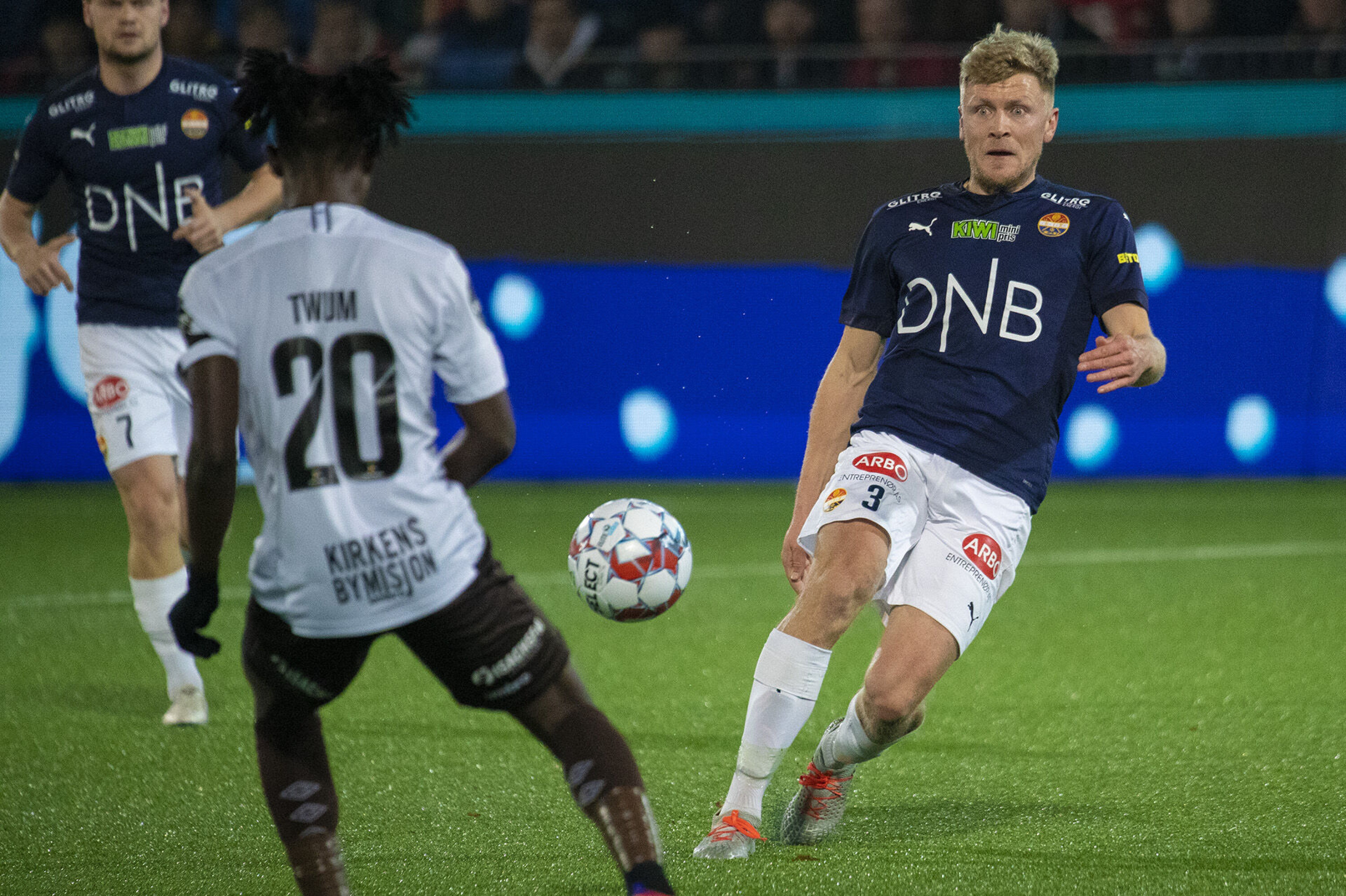 Godset-flausen kan berge plassen for erkerivalen
