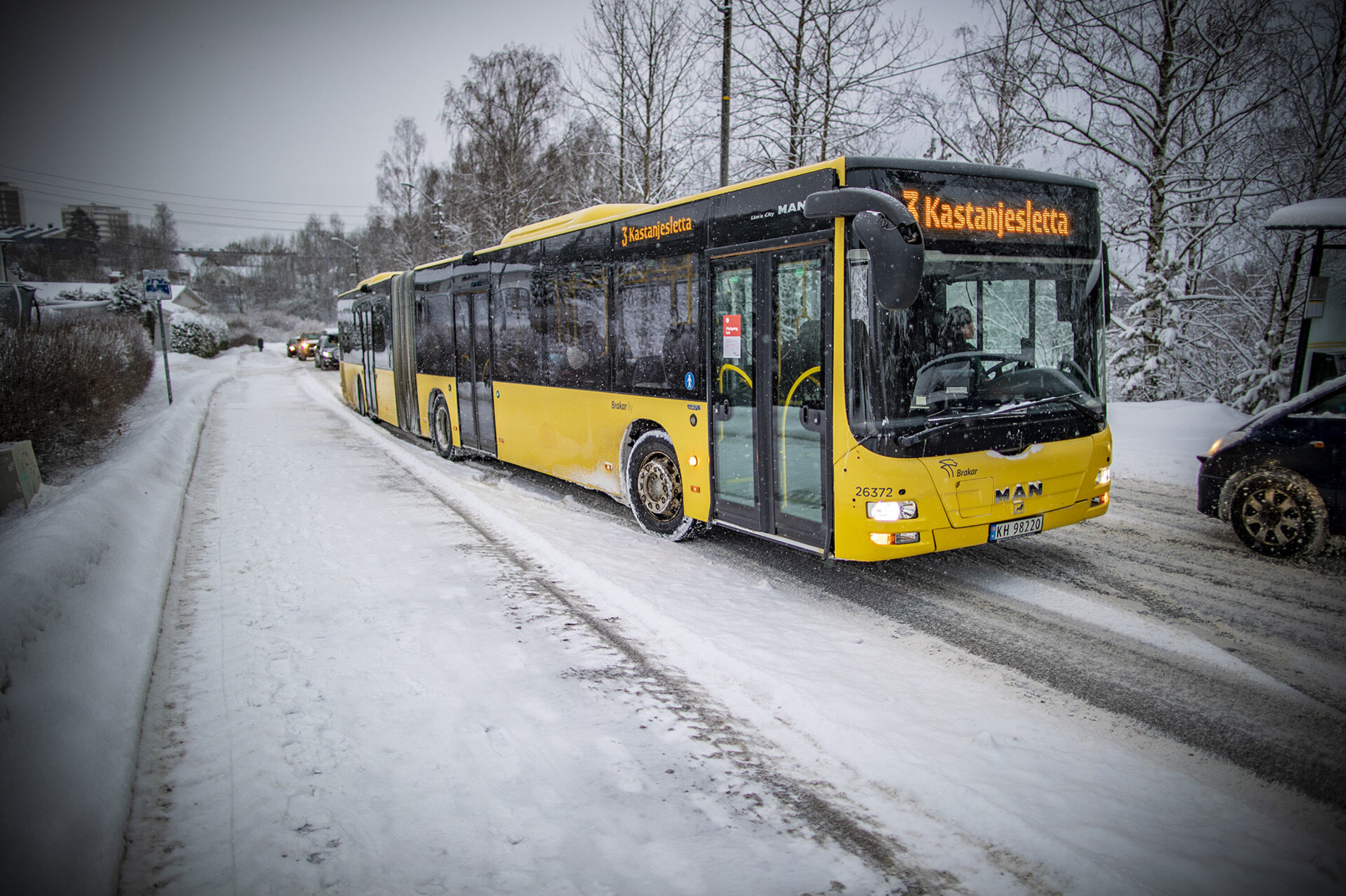Bom fast for byens mest trafikkerte busslinje