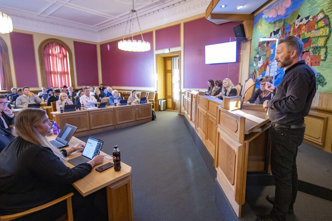 GIKK FOR OPPLØSNING: De rødgrønne, med støtte fra både Frp og Rødt, vant frem i slaget om Viken i kommunestyret tirsdag kveld. Møtet ble avholdt digitalt. GIKK FOR OPPLØSNING: De rødgrønne, med støtte fra både Frp og Rødt, vant frem i slaget om Viken i kommunestyret tirsdag kveld. Møtet ble avholdt digitalt.