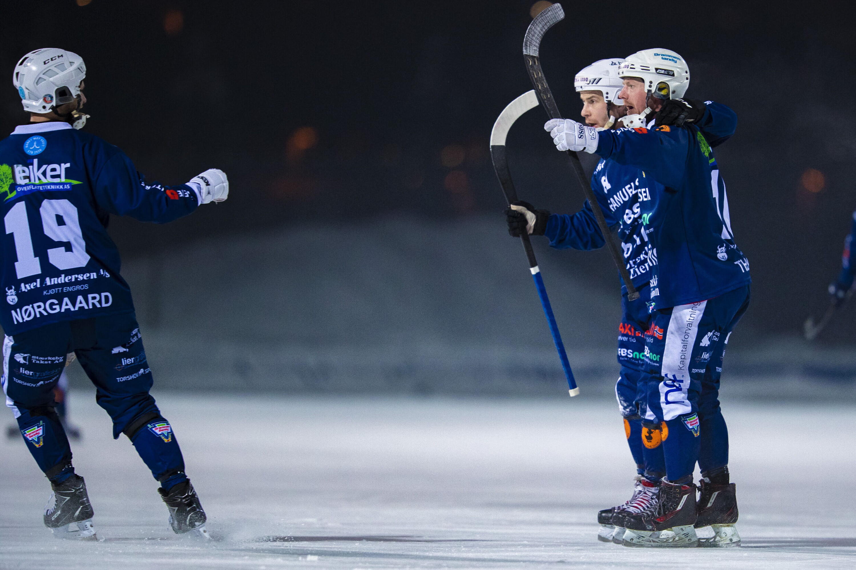 Ga gullfavoritten kamp til døra