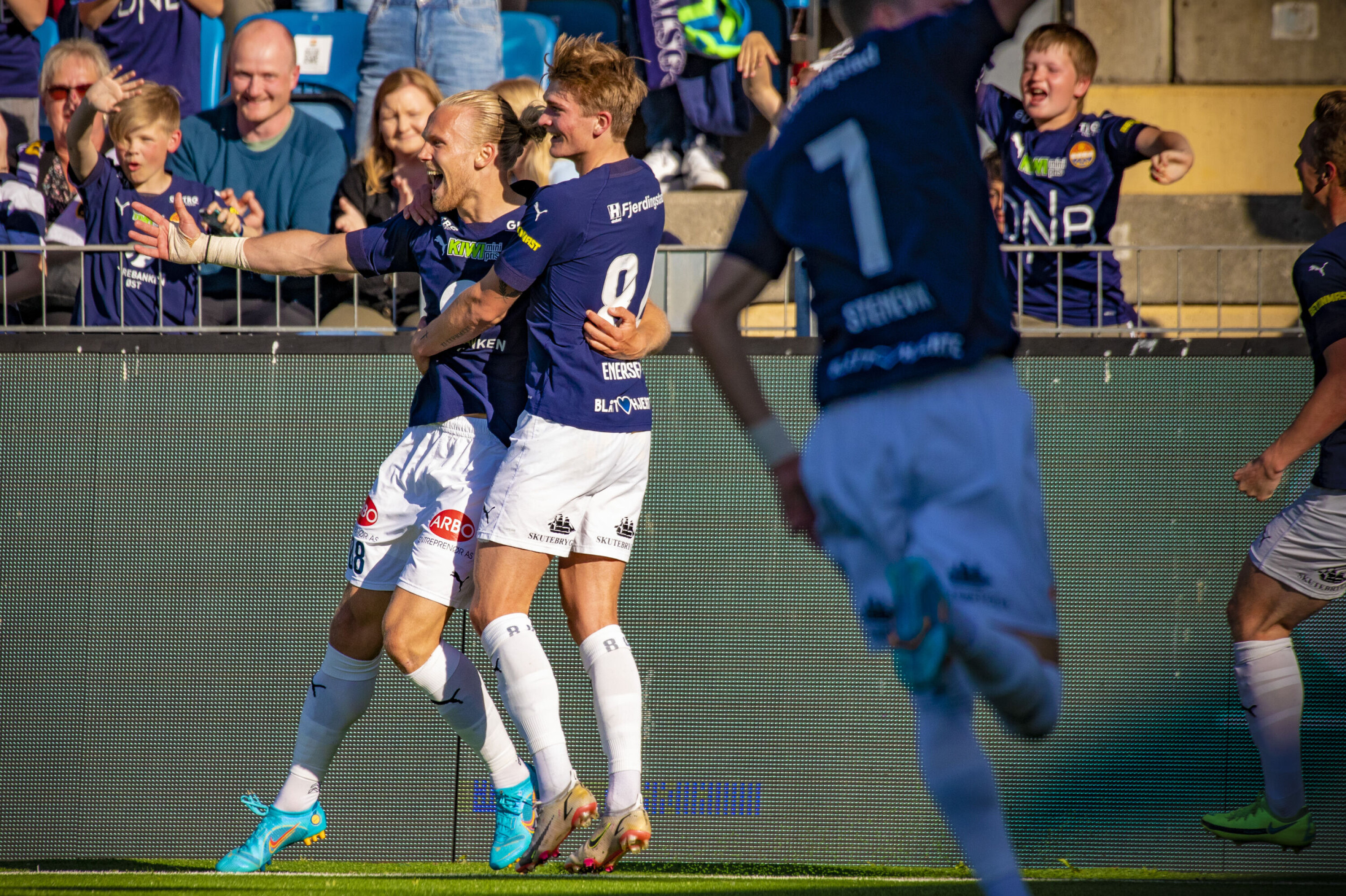 Godset med ny trepoenger - scoret tre mål på fire minutter