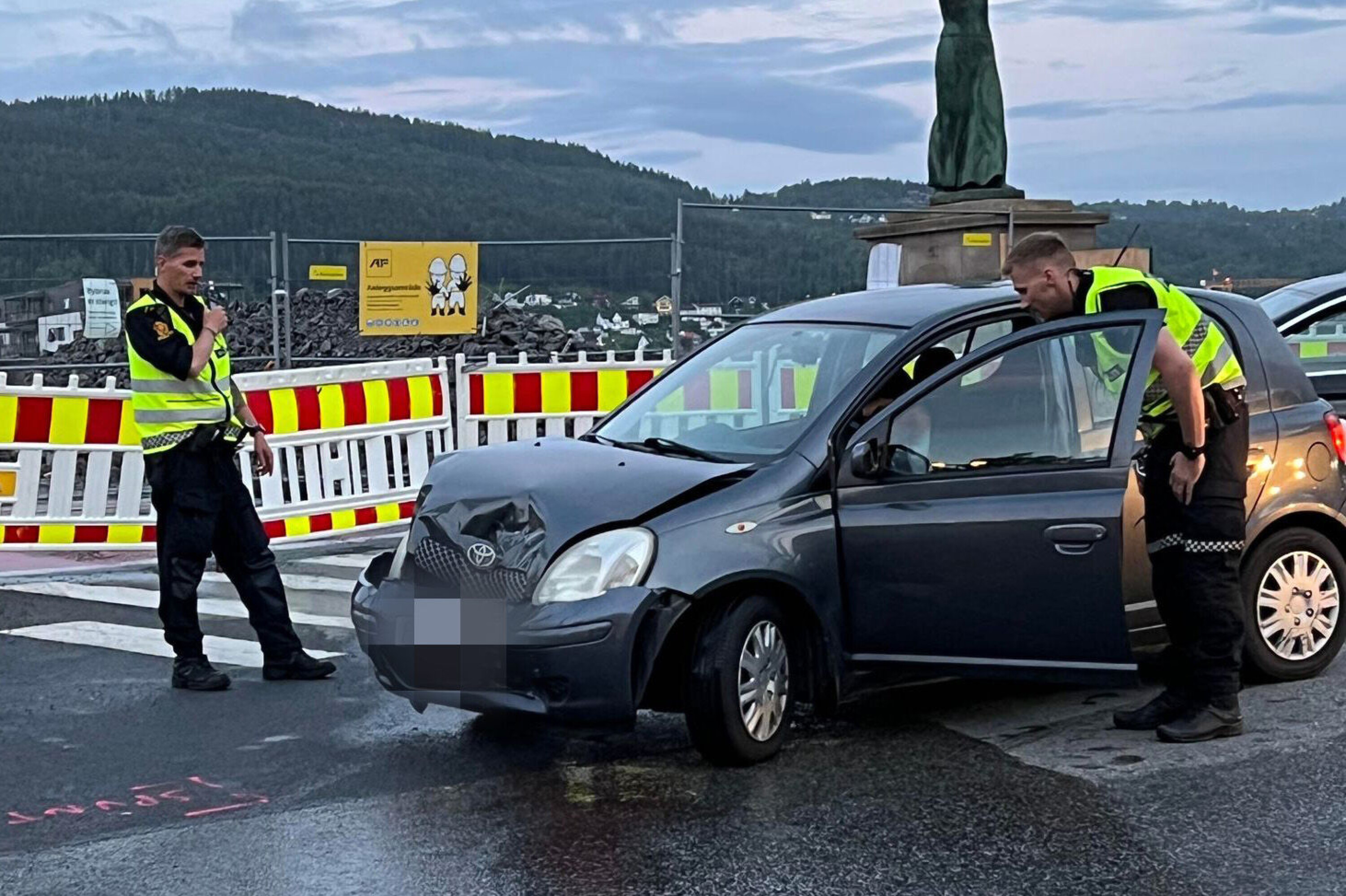 Taxi brøt vikeplikten - forårsaket trafikkulykke