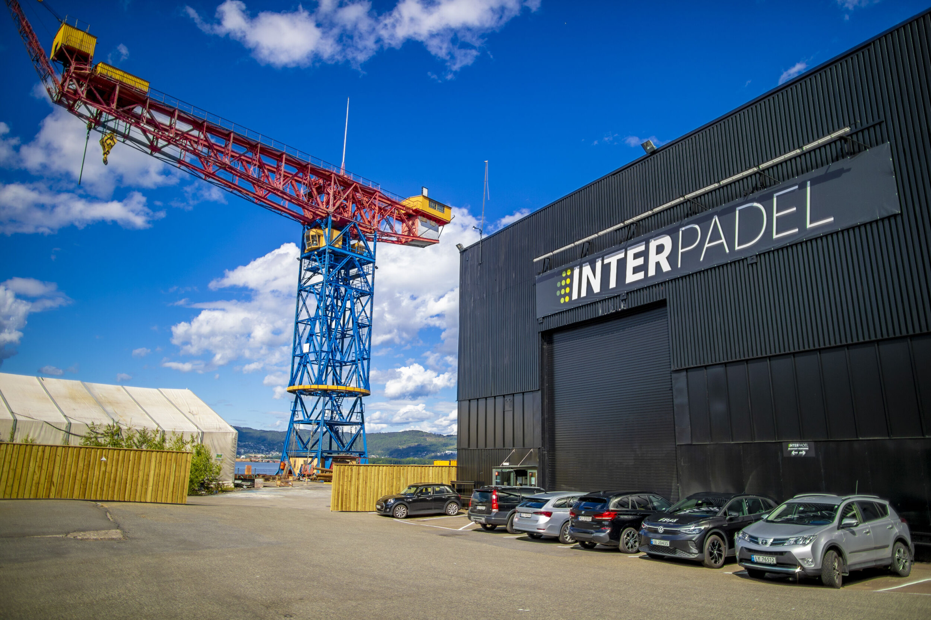 Massiv padel-satsing i Drammen: To haller åpnet på en måned