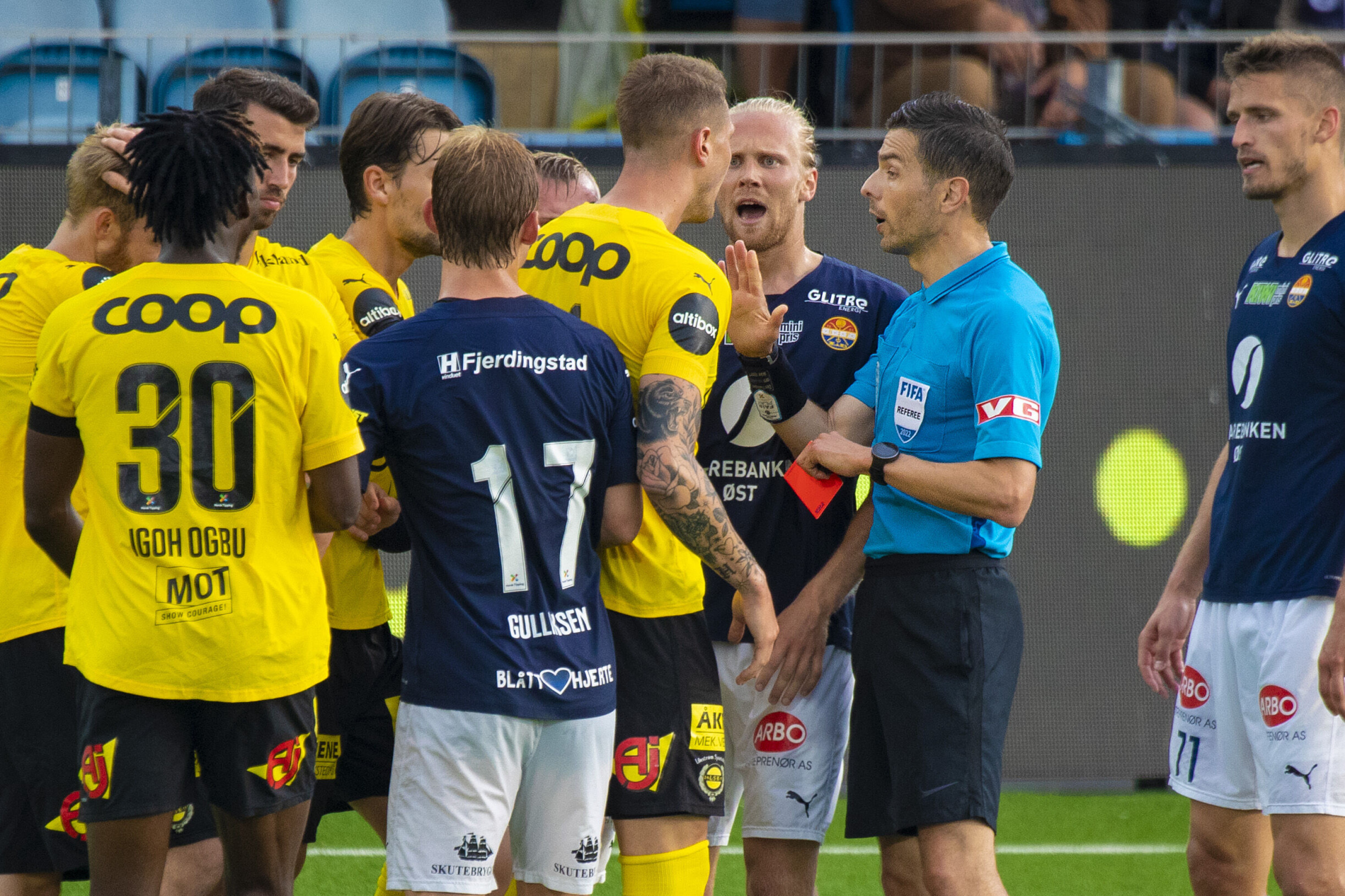 Godset reiste kjærringa - knuste serielederen 3-0