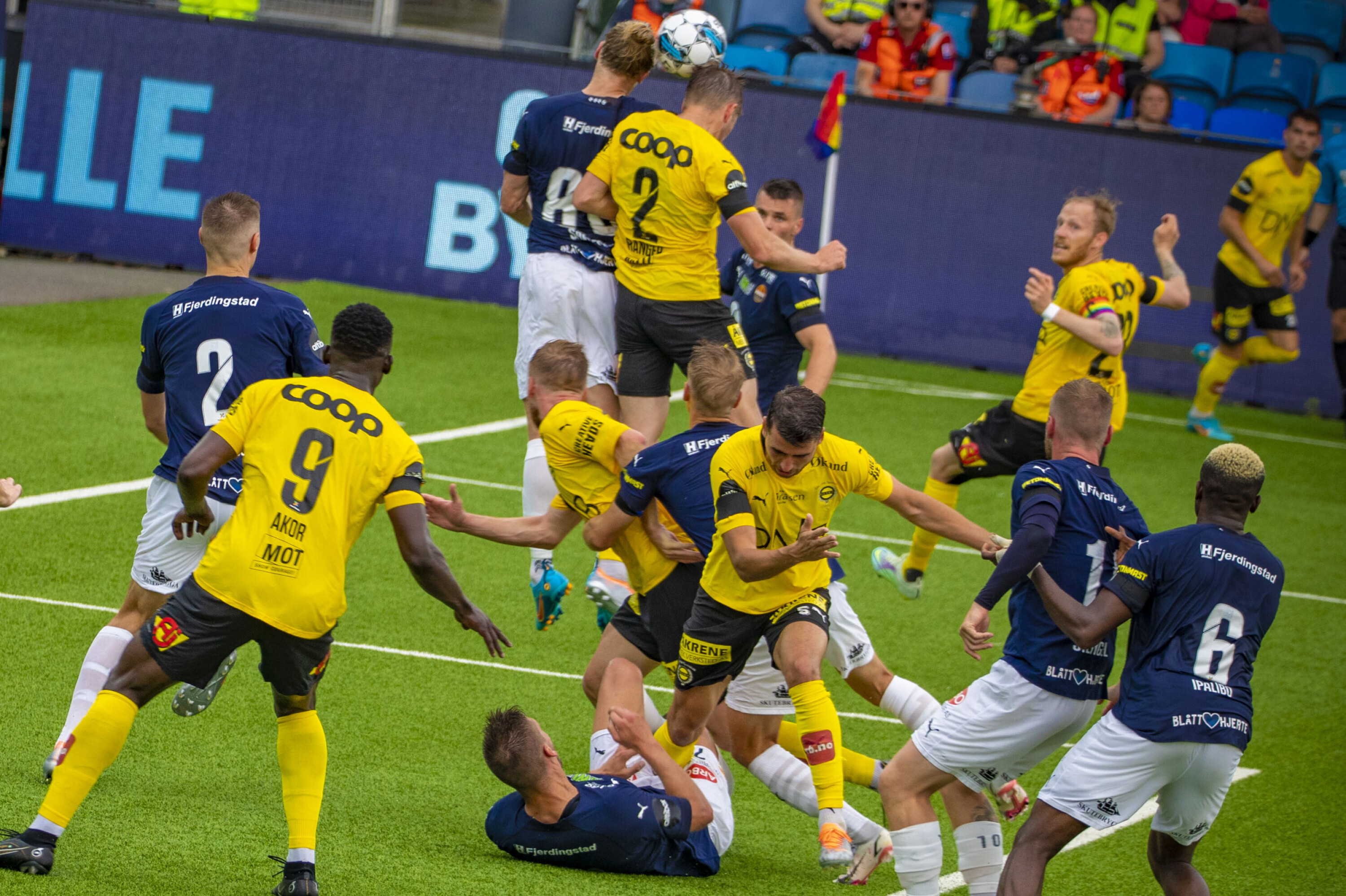 Godset reiste kjærringa - knuste serielederen 3-0