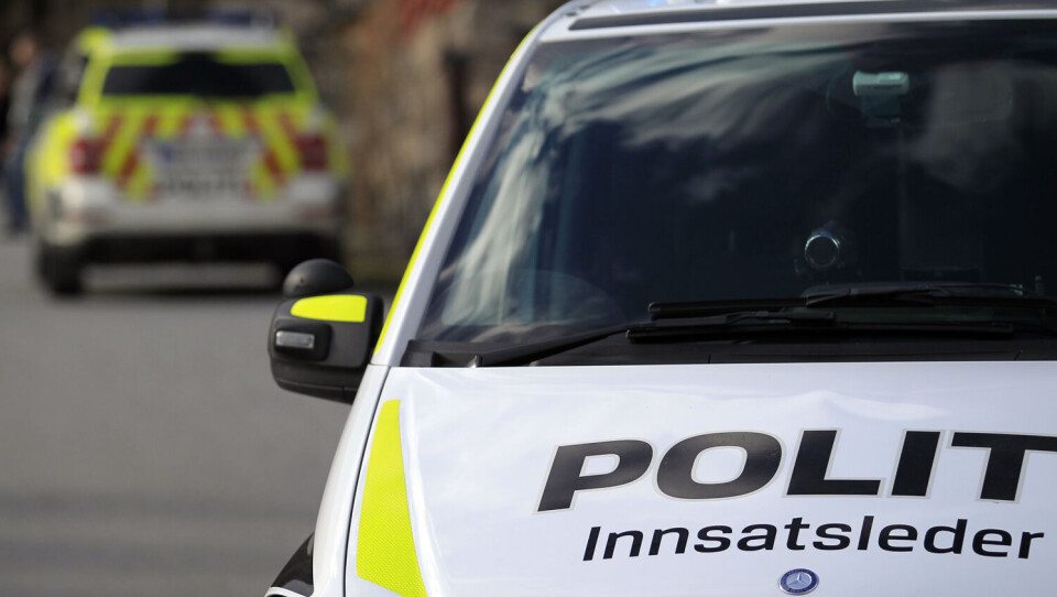 TOTALVRAK: Slik så bilen ut etter at en mann i 30-årene fredag morgen gikk amok på den.