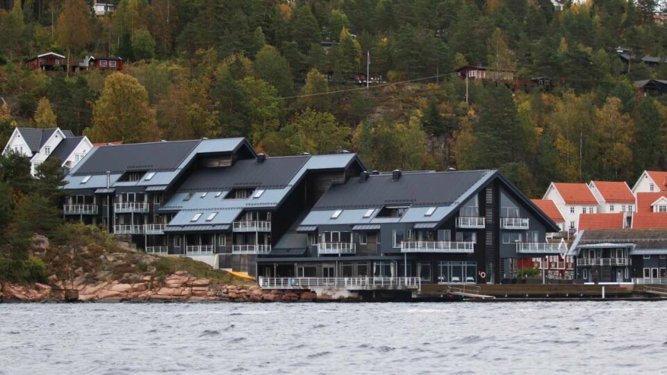 RÅFLOTT: Her i sjøkanten ligger spa-hotellet politikerne nå blant annet skal benytte som motivasjonsfremmende tiltak.