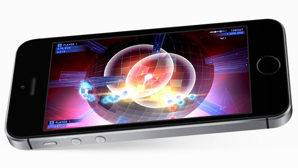 Kameraet bak på 12 megapiksler er det samme som i 6S, med 4K videoopptak og Live-Photos. Telefonen er tilgjengelig for bestilling i Norge fra 29. mars.