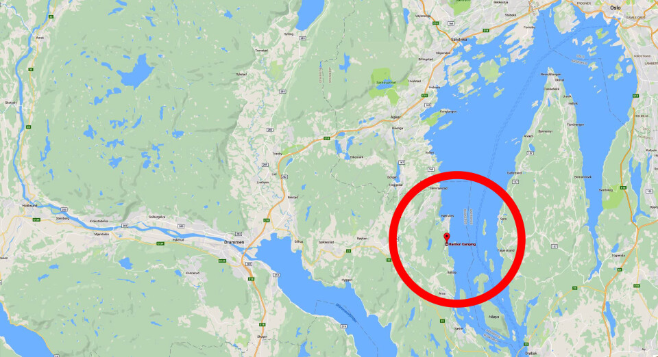 - Politiet ble kontaktet av en person som hadde vært i området i samme tidsrom. Vedkommende mente at det ikke var snakk om rop om hjelp, men høy stemmebruk, opplyser politiet videre.RØYKEN: Ramton Camping ligger noen kilometer sør for tettstedet Nærsnes.