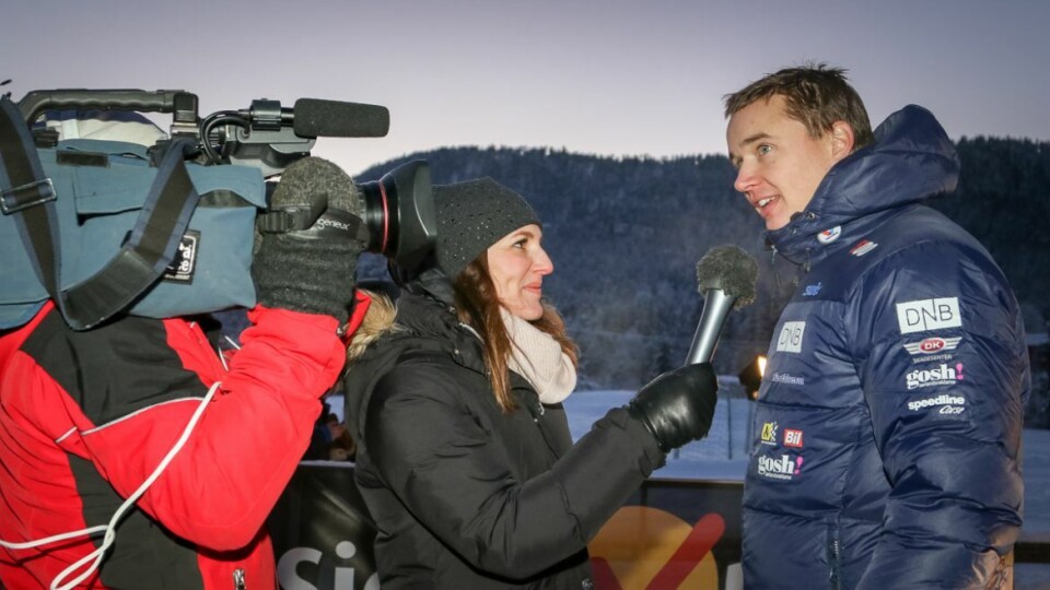 BAK OG FORAN KAMERAET: Molly Pettit har vært i en intervjusituasjon med sin egen samboer Anders Grøndal en rekke ganger, som her fra Sigdalsrally 2016. (ARKIVFOTO: SIMEN NÆSS HAGEN / DRM24)