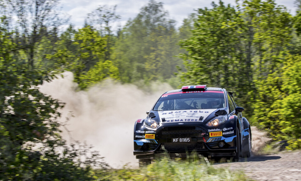 OVERLEGEN: Ingen kunne tukte Frank Tore Larsen og Torstein Eriksen i South Swedish Rally. (FOTO: JS Motorsport Photos)