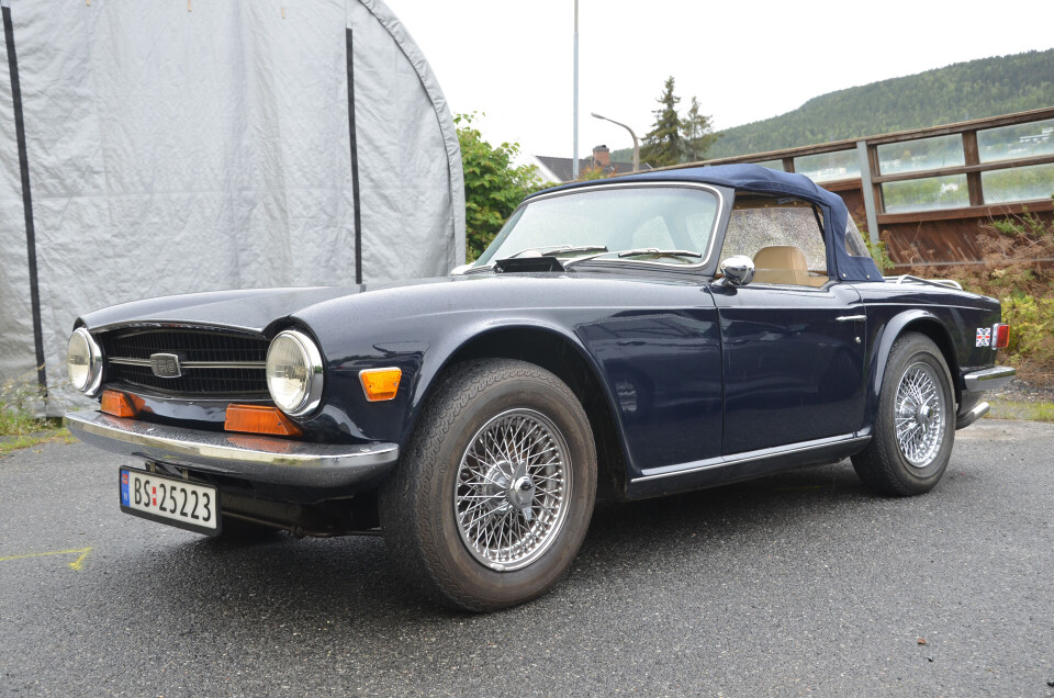 Triumph TR6 er Arild Vestlis spesielle favoritt, en bil han for tiden bruker til alle daglige gjøremål.