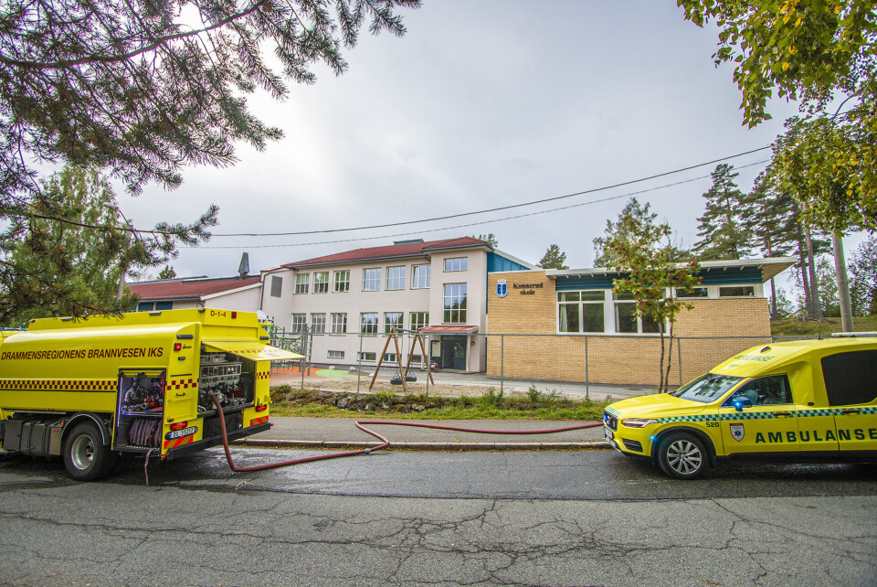 Konnerud skole evakuert etter brann - vil ikke si noe om årsaken