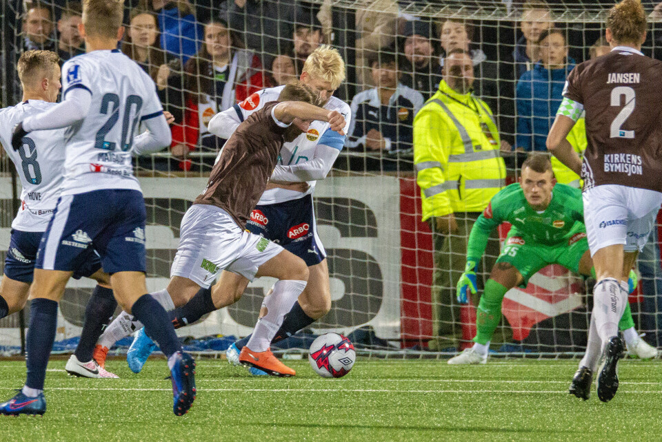 Se «Ælv classico» i bilder - full tenning i jevnspilt hatoppgjør