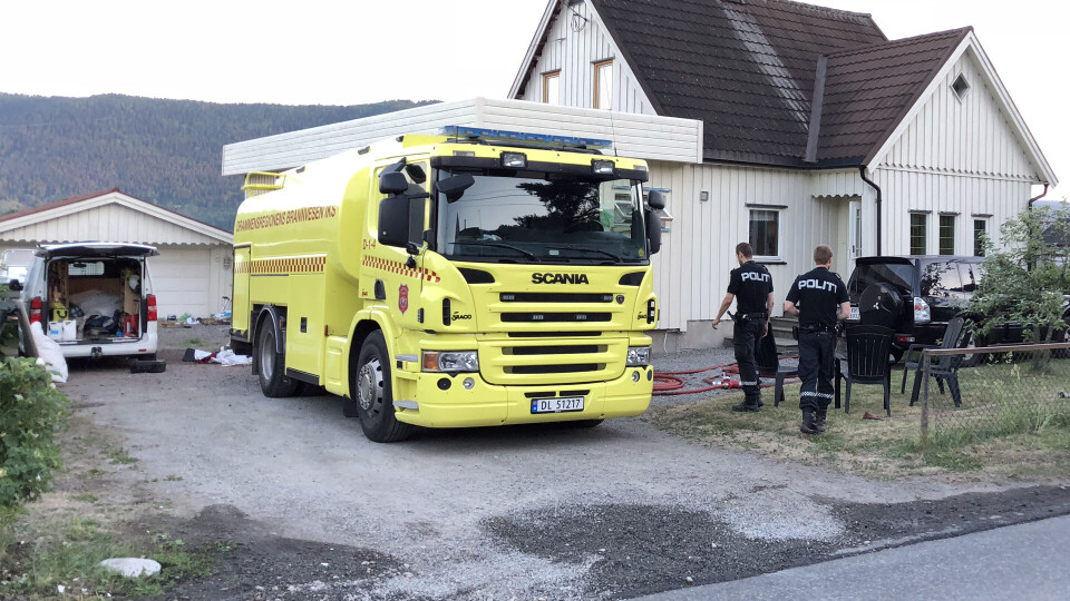 Store innvendige skader etter kjellerbrann i Solbergelva