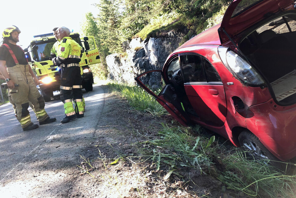 Eldre mann slapp uskadd fra krasj i fjellveggen