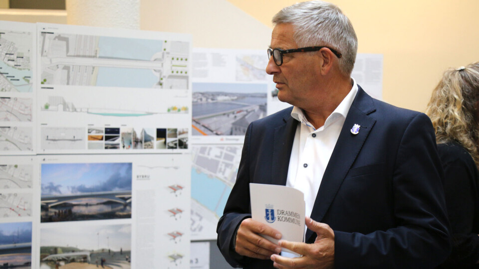 SENTRUMSVISJONER: Tore Opdal Hansen presenterte tre nye idèer til nye bruer i bybildet sammen med arkitektene bak prosjektene.