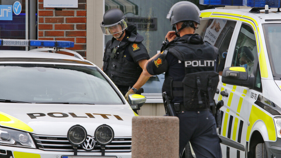 Resultatløs politijakt etter pistolmann i Hokksund