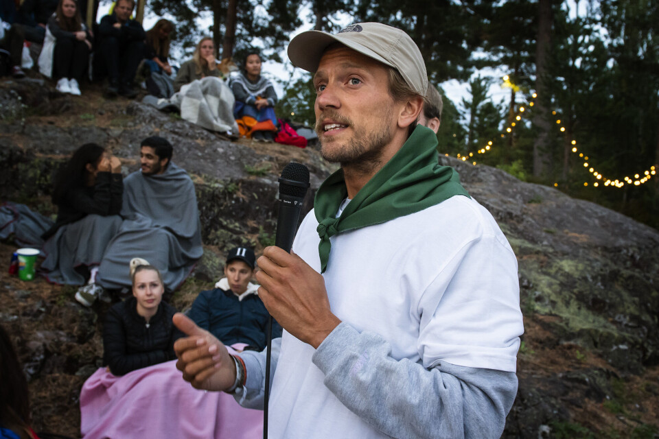 Utekinoentusiast Joakim Throndsen og gjengen var glad for at værgudene spilte på laget.