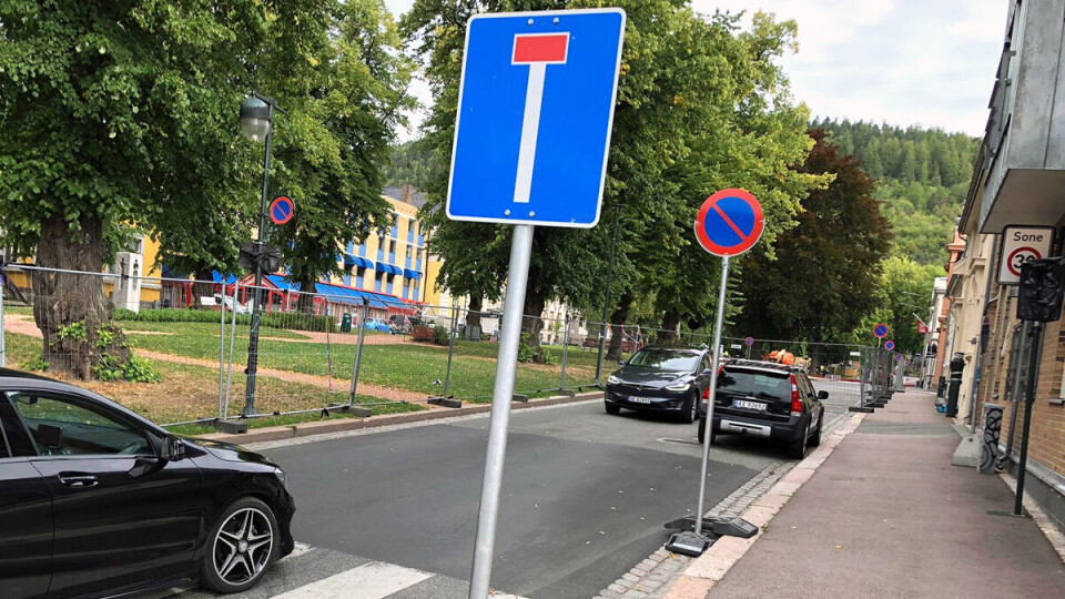 Delte ut parkeringsbøter for 45.000 kroner