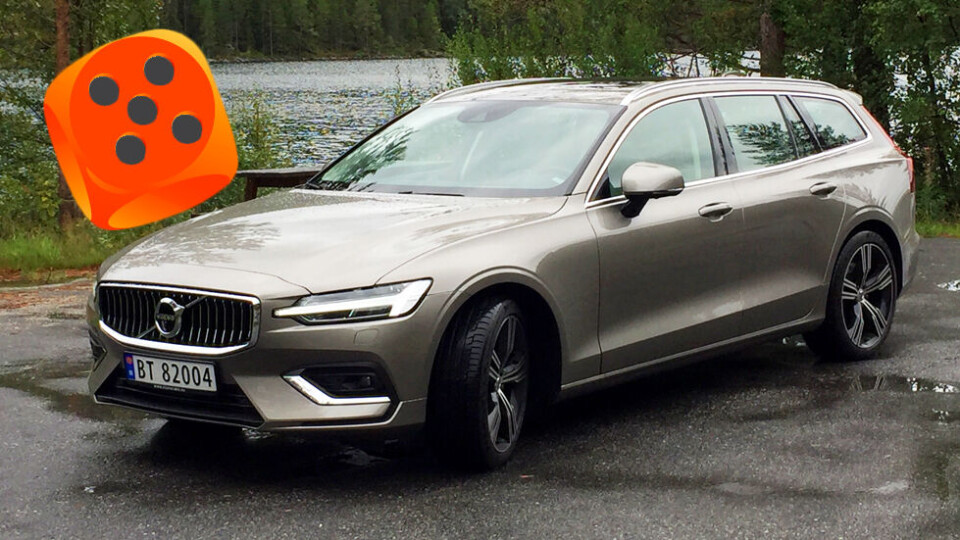 LETT Å LIKE: Volvo V60 har et design de fleste vil like. For min del synes jeg bilen har mer harmoniske proporsjoner enn storebror V90.