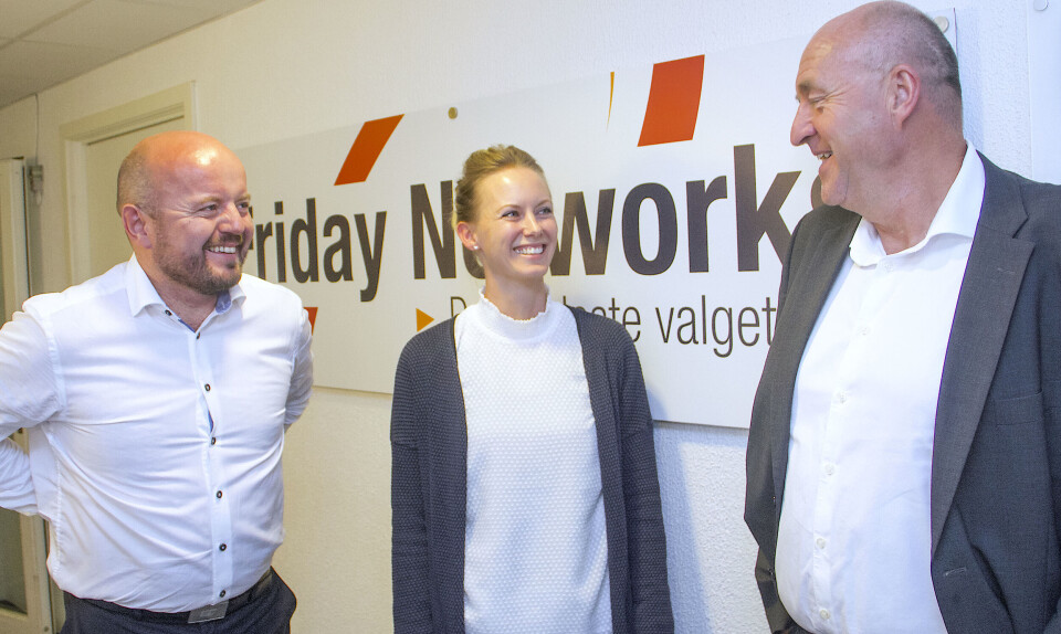 FORNØYD TRIO: Partner Jostein Kirkerød (t.v.), markedskonsulent Charlotte Haug og daglig leder og partner Svein Lerkerød i Friday Networks i Drammen kan glede seg over storkontrakt med Oslo kommune.