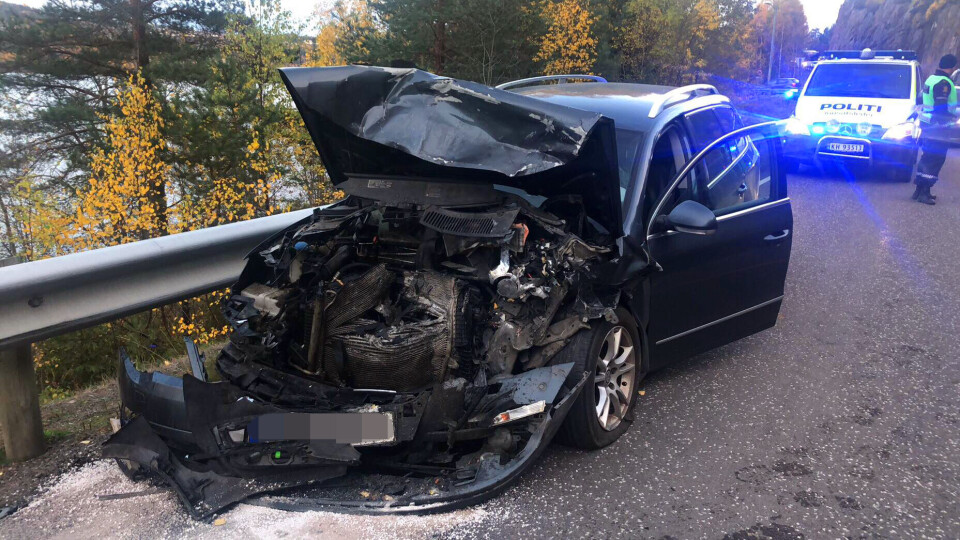 VRAK: Bilene har fått omfattende materielle skader.