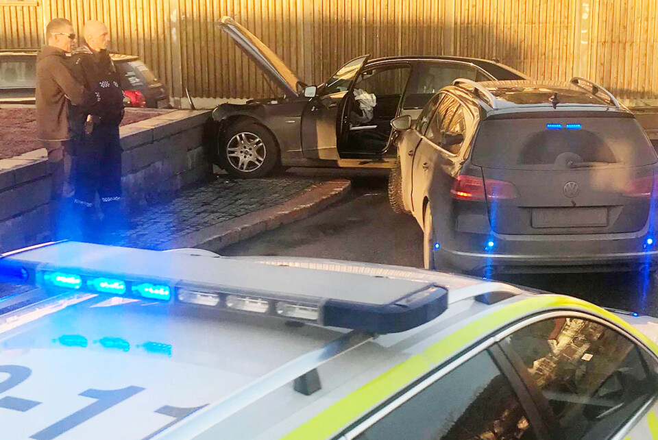 Mercedes-sjåfør kjørte i murvegg i Rosenkrantzgata