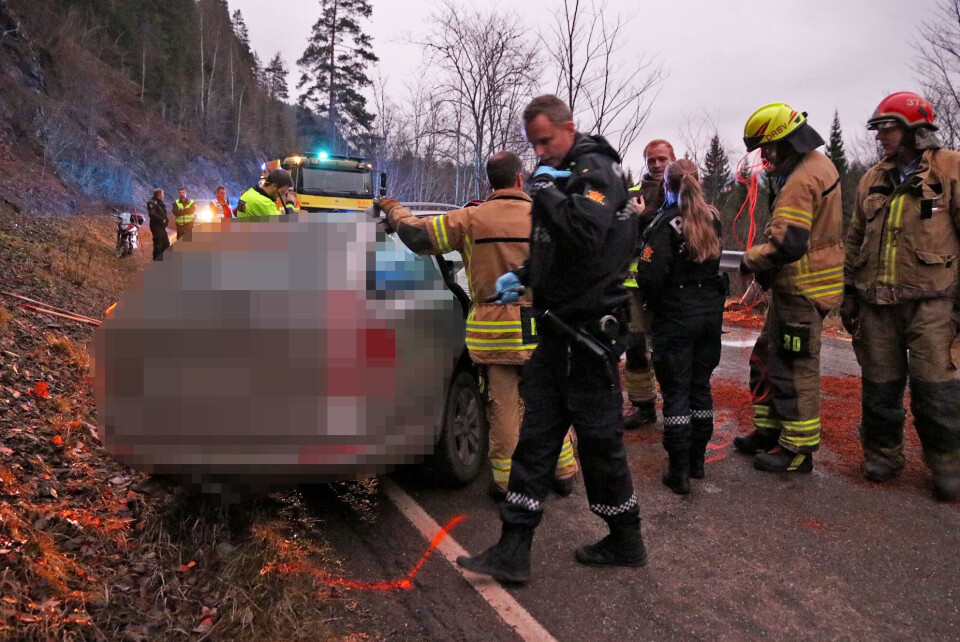Mann omkom etter frontkollisjon i Lier