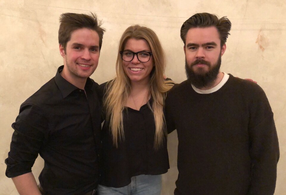 TRINE HARTZ MED BAND: Klare for å gi deg julestemning i Konnerud kirke 22. desember. (FOTO: PRIVAT)