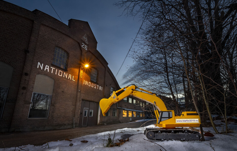 BRAKERØYA: National Industri havner på skraphaugen og blir fundament for nytt sykehus når gravemaskinene rykker inn i mars.