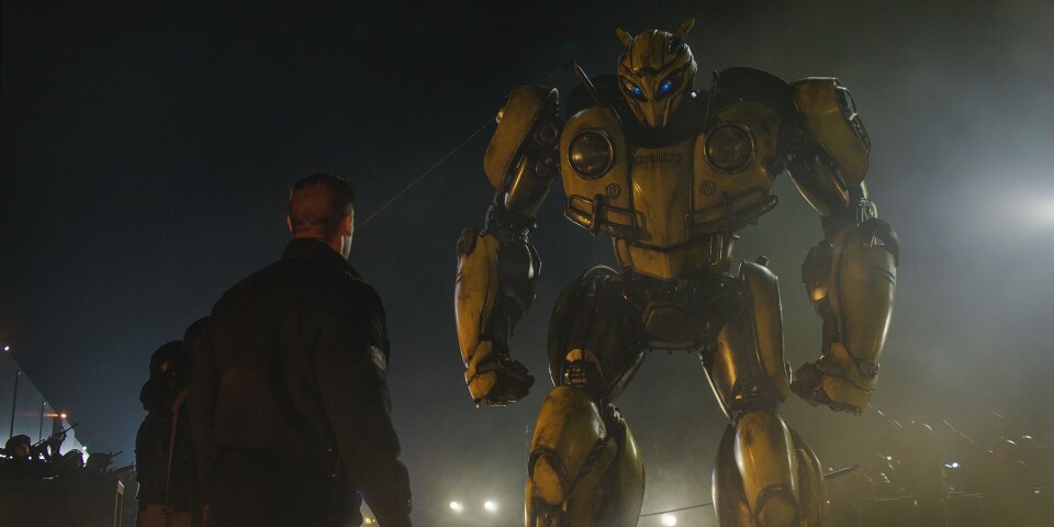 BUMBLEBEE I KAMPMODUS: Den rå «badass»-versjonen av Bumblebee blir tidvis lokket ut fra den tilsynelatende uskyldige framtoningen.