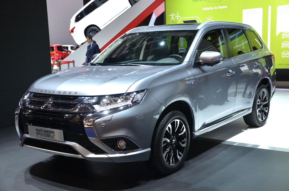 SOLID TREDJEPLASS: Mitsubishi Outlander plug-in kunne notere en kruttsterk start på 2019. (FOTO: MITSUBISHI)