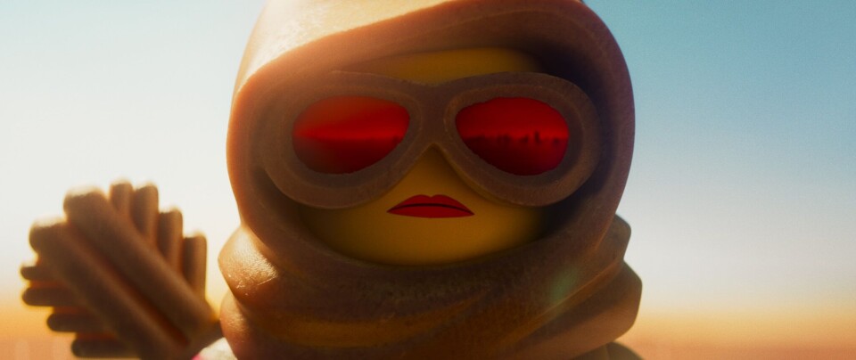 VILLSTIL: Lucy lever fortsatt opp til sitt kallenavn i en Mad Max inspirert verden.