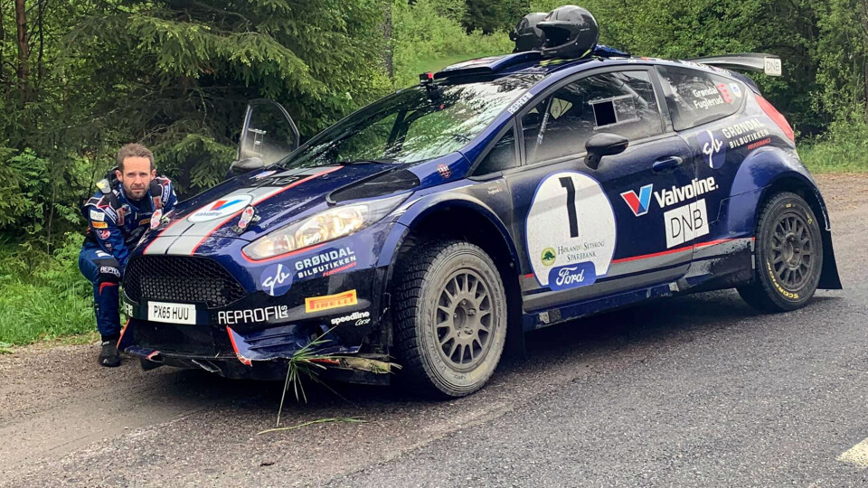 SKRELL: Slik så bilen ut etter utforkjøringen. (FOTO: PRIVAT)
