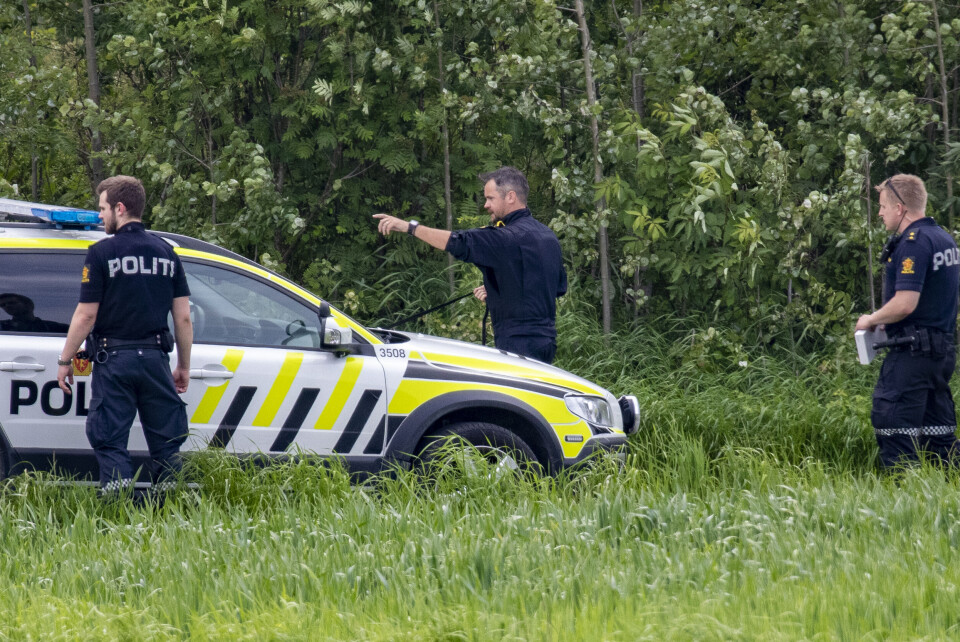 Klappjakt etter innbruddstyver - én pågrepet, en fortsatt på frifot