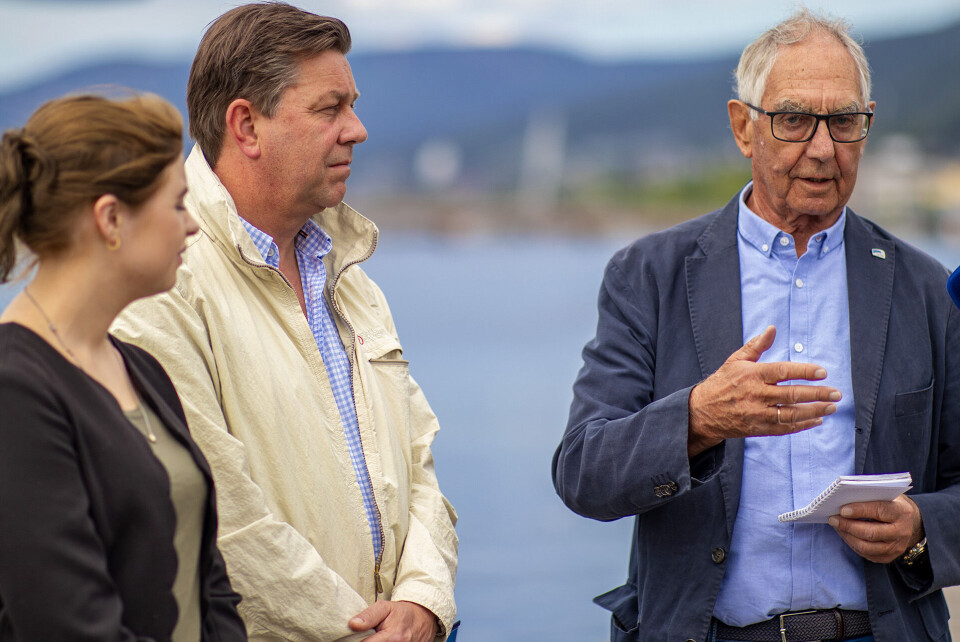De til sammen 450 millionene vil Høyre hente fra utbytte av kommunens eierpost i Glitre Energi, som blir utvidet under opprettelsen av Viken fylkeskommune. Gang- og sykkelveiene skal bygges i tråd med eksisterende plan for sammenhengende gang- og sykkelveinett i kommunen.