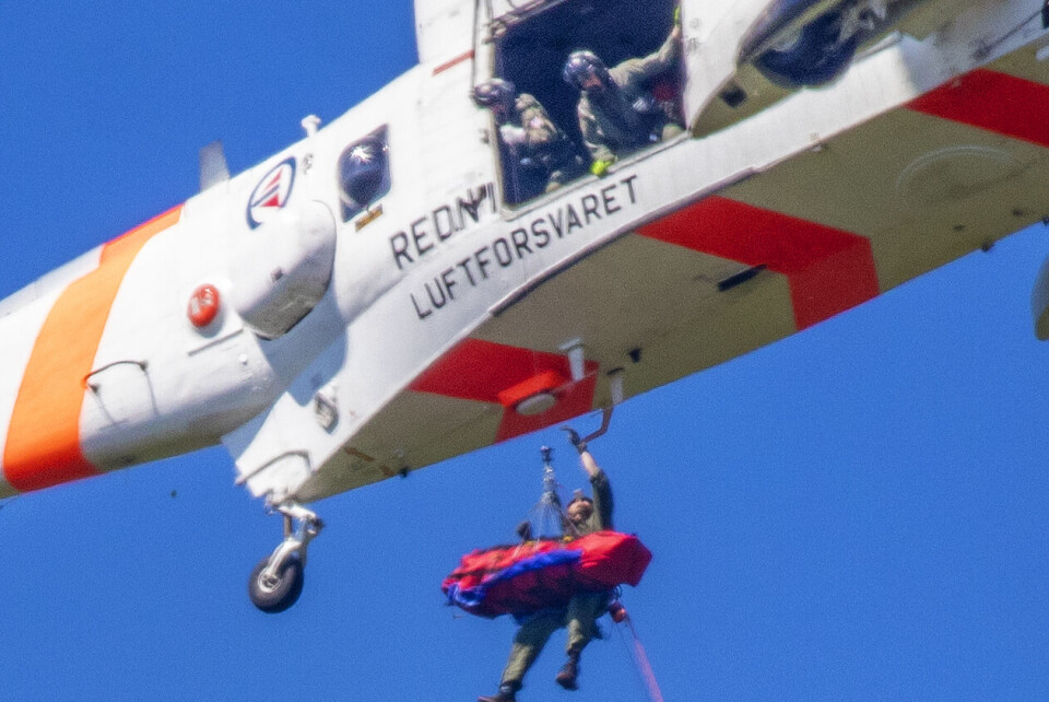 Redningsaksjon etter paraglider-ulykke i Solbergåsen