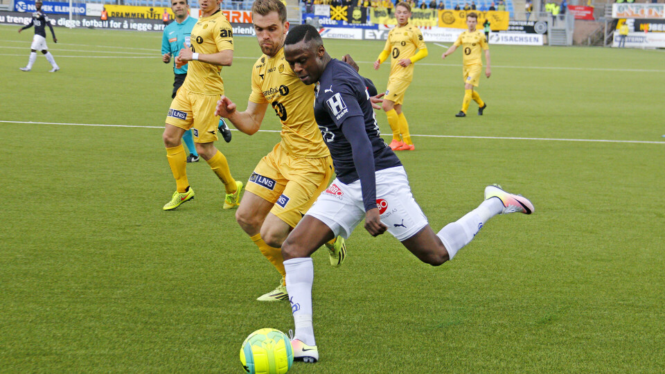 SPILTE FRA START: Muhamed Keita spilte sin første kamp fra start etter comebacket i Strømsgodset, og skapte kampens største sjanse.