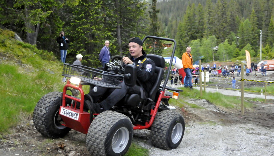 UVANT: Anders Grøndal i en uvant doning.