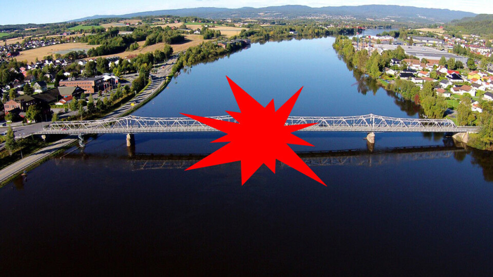 Møttes på Mjøndalsbrua - begge nektet å rygge