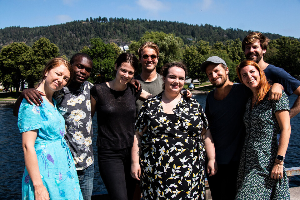 ELVEKOMPANIET: F.v. Andrea Vik, Olivier Mukuta, Inga Ibsdotter Lilleaas, Eirik Røland, Iselin Doret Brandt Bestvold, Stian Isaksen, Hans Norman Røine og Ragnhild Gravem.